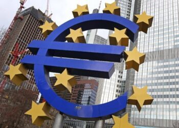 European economy grows 2%, ending double-dip recession