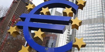 European economy grows 2%, ending double-dip recession