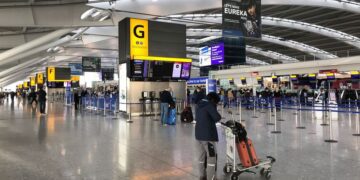 France calls UK quarantine rules discriminatory, excessive