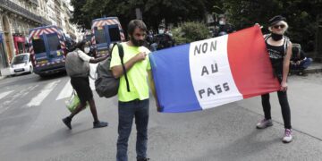 French security forces brace for anti-health pass protests