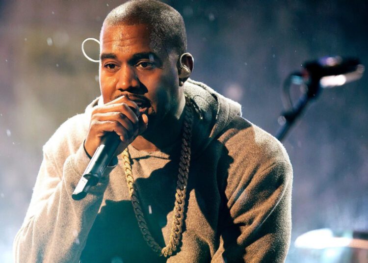 Kanye West teases new music ahead of 'Donda' album release 2 - Egyptian Gazette Kanye West teases new music ahead of 'Donda' album release 1 - Egyptian Gazette