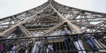 France allows visitors with Indian-made AstraZeneca vaccine 1 - Egyptian Gazette France allows visitors with Indian-made AstraZeneca vaccine