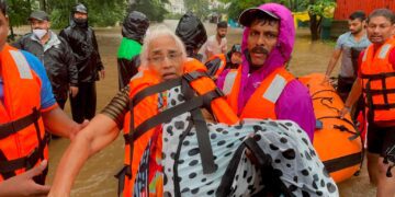 Heavy rain in India triggers floods, landslides; at least 125 dead