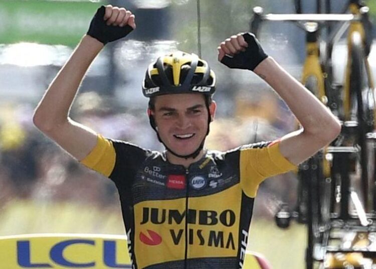 American rider Sepp Kuss won the Tour de France’s tough 15th stage.