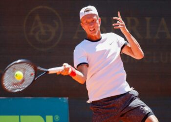 Shapovalov knocked out in Switzerland