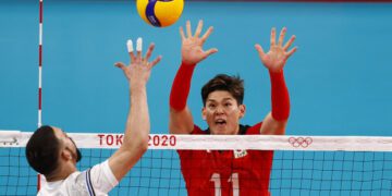 Olympics-Volleyball: Japan claims 1st win in 29 years, Iran beats Poland