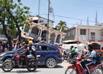 (Update) Hundreds killed in magnitude 7.2 quake in Haiti