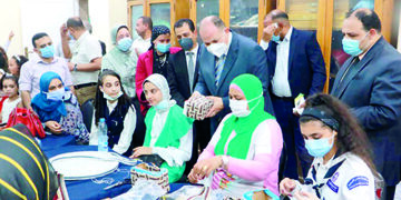 Culture minister follows up creative activities of "Decent Life" initiative in Assiut villages 1 - Egyptian Gazette Culture minister follows up creative activities of “Decent Life” initiative in Assiut villages