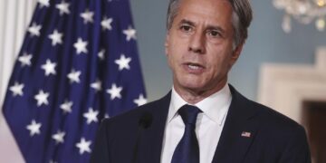 As US military leaves Kabul, many Americans, Afghans remain