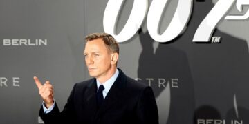 Bond movie ‘No Time To Die’ finally gets London premiere 1 - Egyptian Gazette Bond movie ‘No Time To Die’ finally gets London premiere