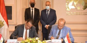 AOI, Orange Egypt sign co-operation protocol in digital transformation field