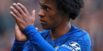 Willian leaves Arsenal ahead of move to Corinthians