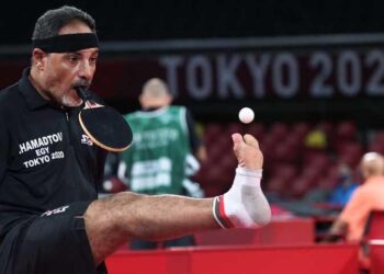 Egyptian who plays table tennis with mouth astonishes world