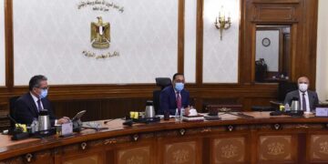 PM reviews upgrading yacht tourism, develop St. Catherine