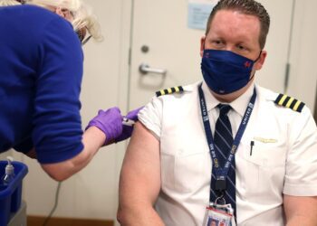 United Airlines will require US employees to be vaccinated