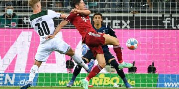Bayern held 1-1 by Gladbach in Bundesliga