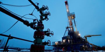 Oil prices snap seven-day losing streak