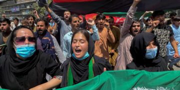 Taliban urge Afghan unity as protests spread to Kabul