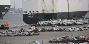 Japan’s imports, exports grow on overseas economic rebound