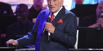 Tony Bennett cancels fall and winter touring dates in 2021 1 - Egyptian Gazette Tony Bennett cancels fall and winter touring dates in 2021