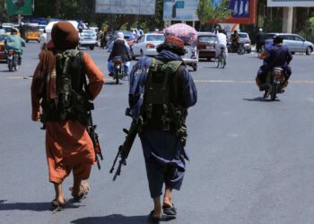 (Updated) U.S. says Kabul airport under fire after Taliban enters Afghan capital