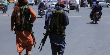 (Updated) U.S. says Kabul airport under fire after Taliban enters Afghan capital