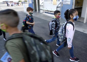 COVID mask disputes make for rocky start of school year