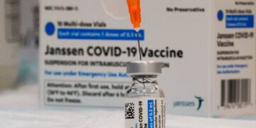 Do I need a booster if I got the Johnson & Johnson vaccine? 1 - Egyptian Gazette Do I need a booster if I got the Johnson & Johnson vaccine?