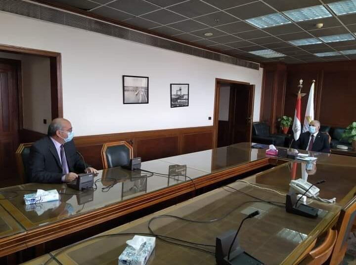 Minister of Water Resources and Irrigation Mohamed Abdul A’tai during his meeting yesterday with the Ministry Advisor Khaled Abdulatif to follow up the implementation of modern irrigation projects nationwide.