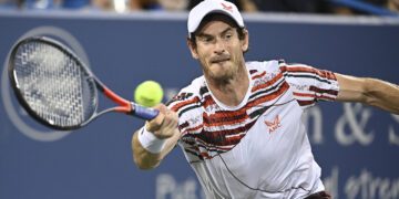 Murray returns with win over Gasquet in Cincinnati Masters