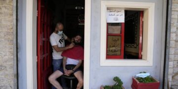 Anger in Lebanon over central bank ending of fuel subsidies 1 - Egyptian Gazette Anger in Lebanon over central bank ending of fuel subsidies