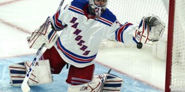 Rangers sign Shesterkin, Flyers, Caps resign goalies