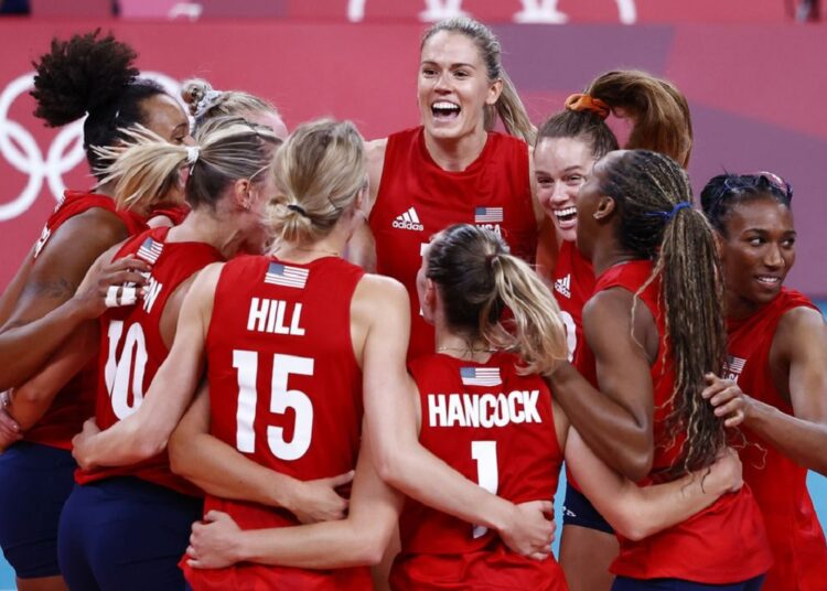 The United States players celebrate after beating Italy.