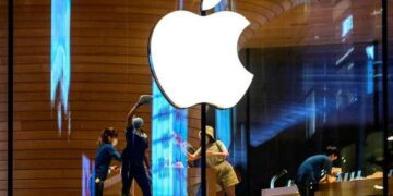 Apple defends child protection features over privacy concerns