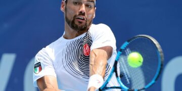 Fognini scrapes into Toronto 2nd round