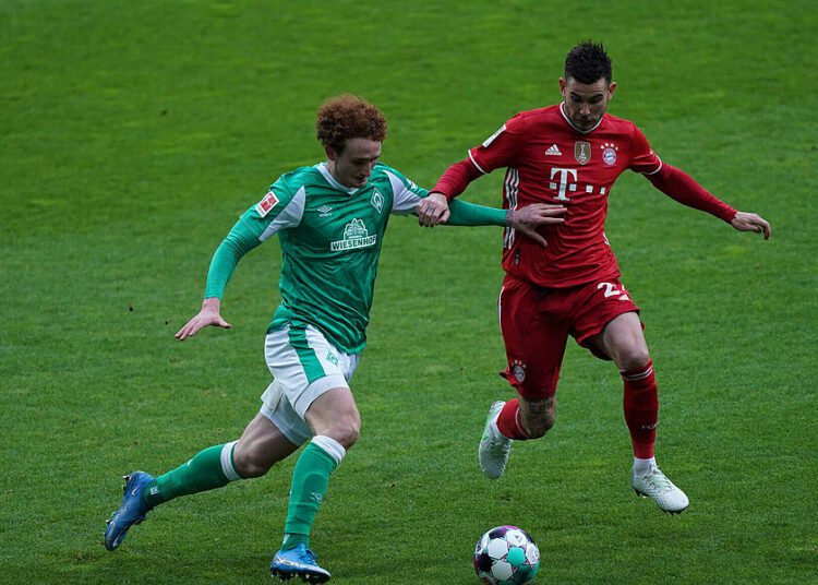 US forward Sargent joins Norwich 1 - Egyptian Gazette Werder Bremen's Josh Sargent (L) vying for the ball during the German Bundesliga.