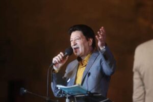 Minister of Culture announces launch of Roaming Theatre 2nd phase 2 - Egyptian Gazette