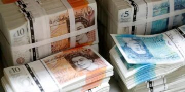 Sterling holds near four-month high vs euro