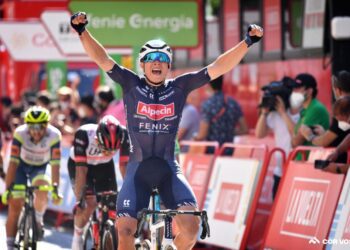 Philipsen wins Vuelta 2nd stage