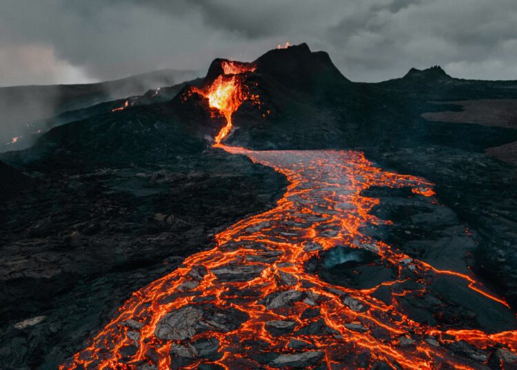 Indonesia´s Mount Merapi erupts with bursts of lava, ash 1 - Egyptian Gazette Indonesia´s most volatile volcano erupted Sunday on the densely populated island of Java, spewing smoke and ash high into the air and sending streams of lava and gasses down its slopes.