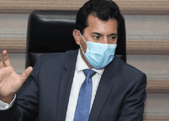 Egypt’s Sports min. honors U17 basketball teams after qualifying for World Cup