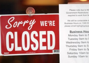 Lockdowns or vaccines? 3 Pacific nations try diverging paths