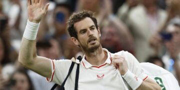 Murray rolls over Kudla to reach second round in San Diego