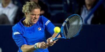 Clijsters suffers first-round exit in comeback match in Chicago 1 - Egyptian Gazette Clijsters suffers first-round exit in comeback match in Chicago