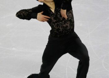 Chen, Tennell to compete at Skate America in October