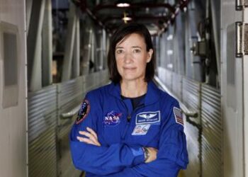 Astronaut gets special ice cream delivery for 50th birthday