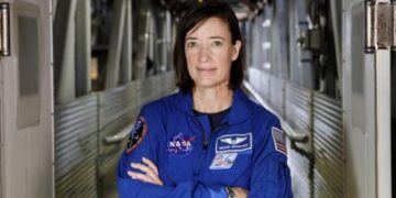 Astronaut gets special ice cream delivery for 50th birthday