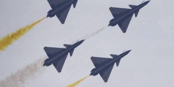 China plans to unveil drones, moon rocket at air show