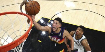 Suns’ Booker will miss start of camp due to health protocols