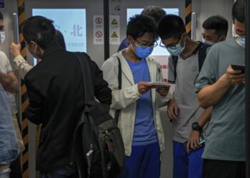 Parents laud Chinese rules aimed at kids’ ‘unhealthy’ gaming